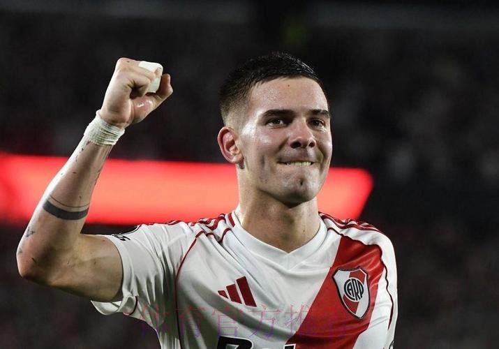 罗马诺:皇马正敲定马林回购条款 球员将远赴意甲 罗马诺:皇马正敲定马林回购条款 球员将远赴意甲