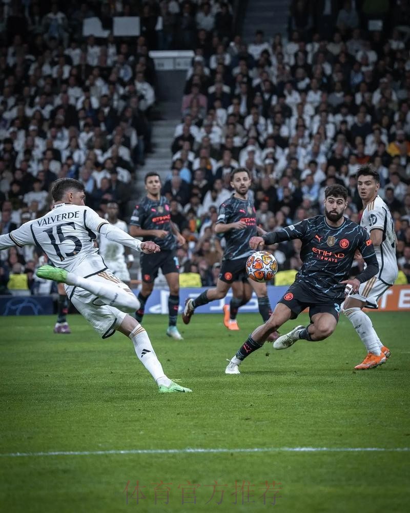 马卡:巴尔韦德未参加皇马全队合练 很难出战蓝军