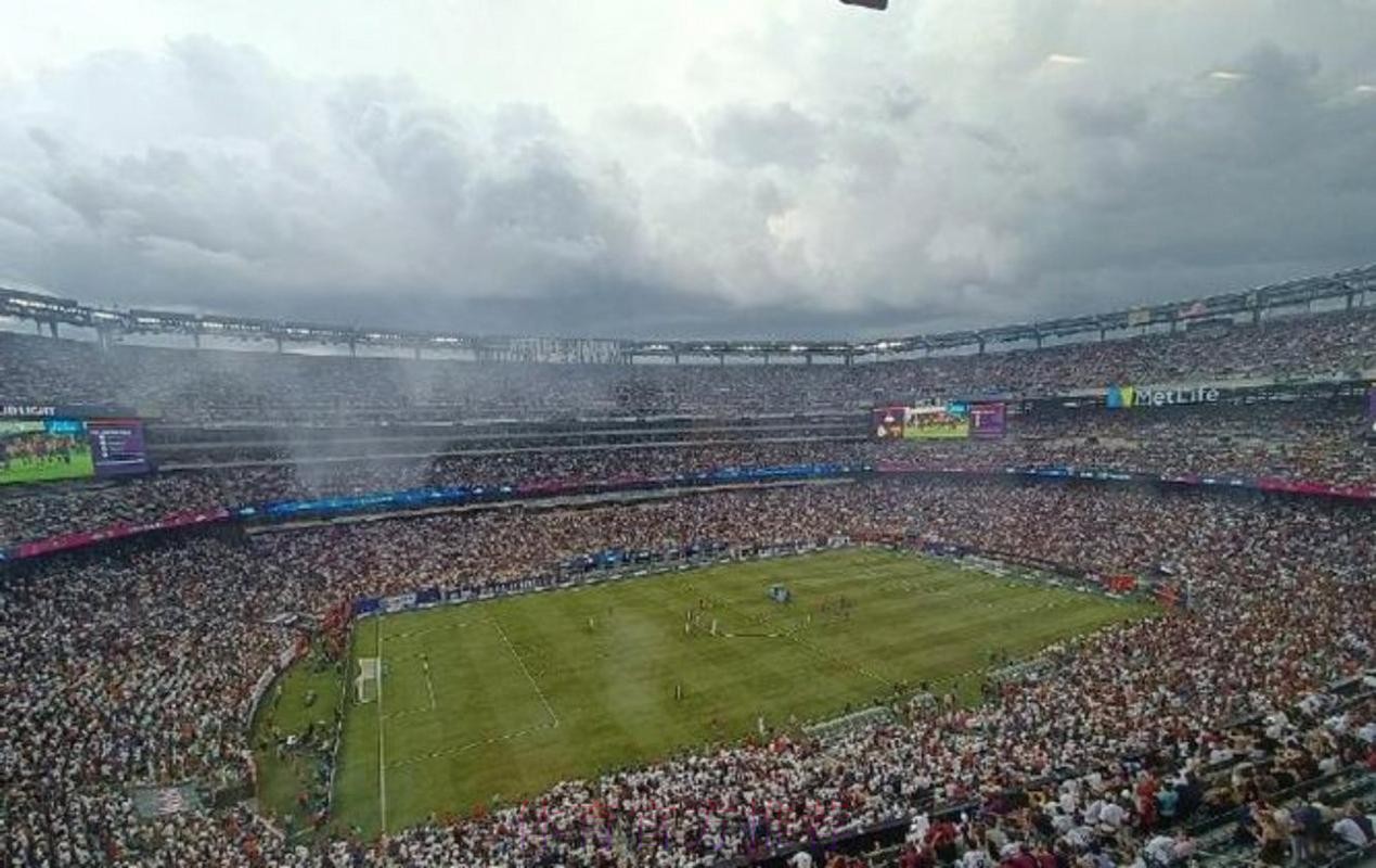 世体:国家德比首回合是空场 次回合有望球迷进场